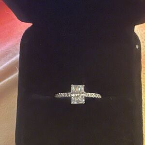 Moissanite Sterling silver 925-0.50ct